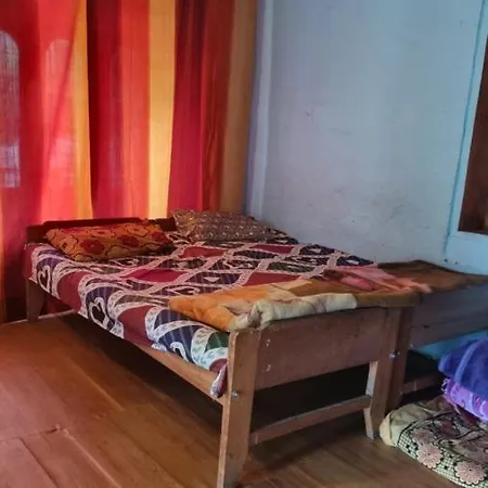 Old Brahma Homestay Kalgha Exterior photo