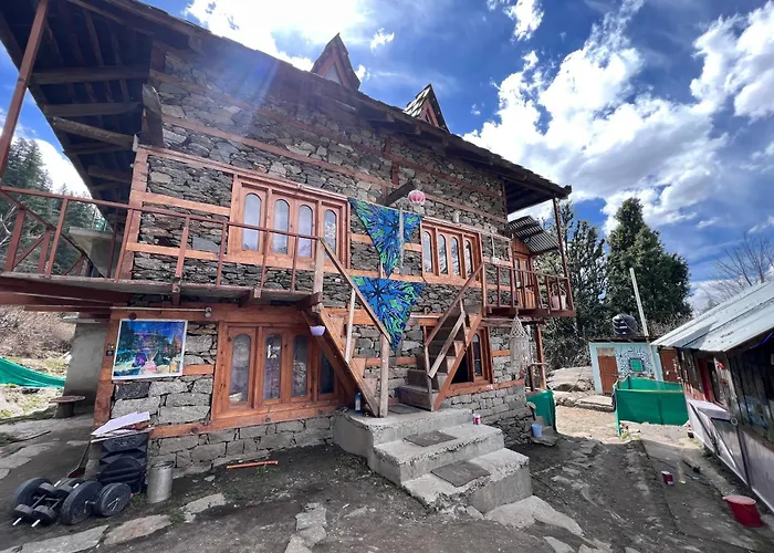 Old Brahma Homestay